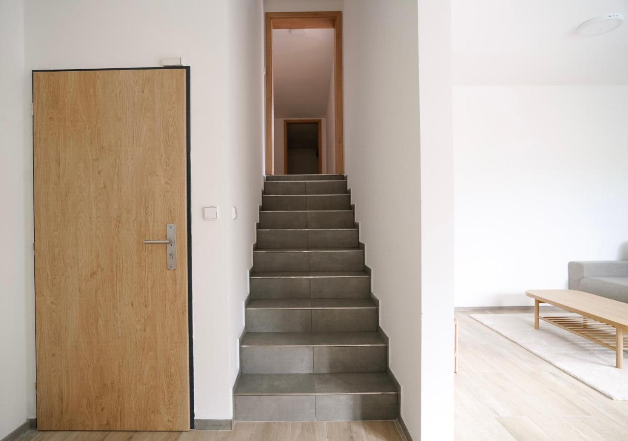The Dante Villa Apartments Prague Exterior photo