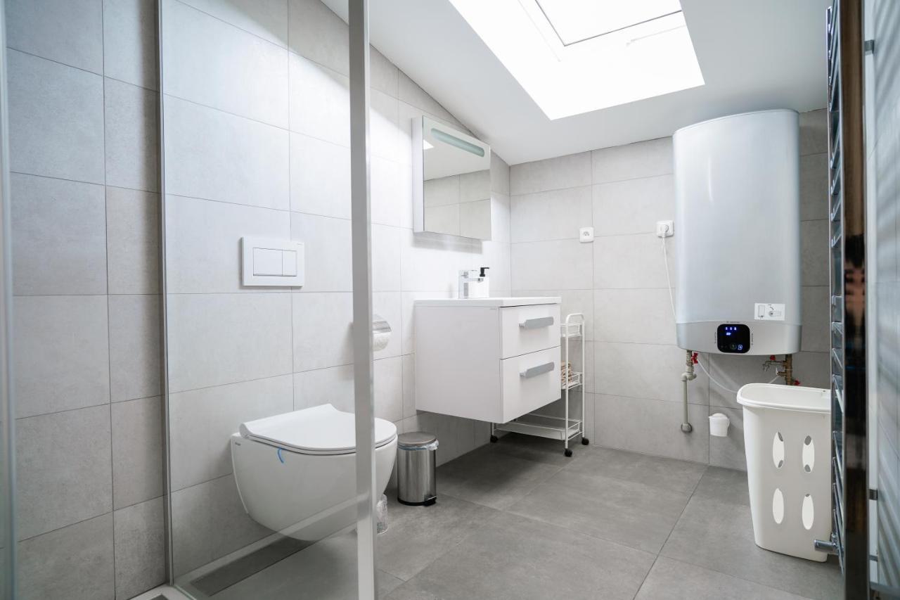 The Dante Villa Apartments Prague Exterior photo