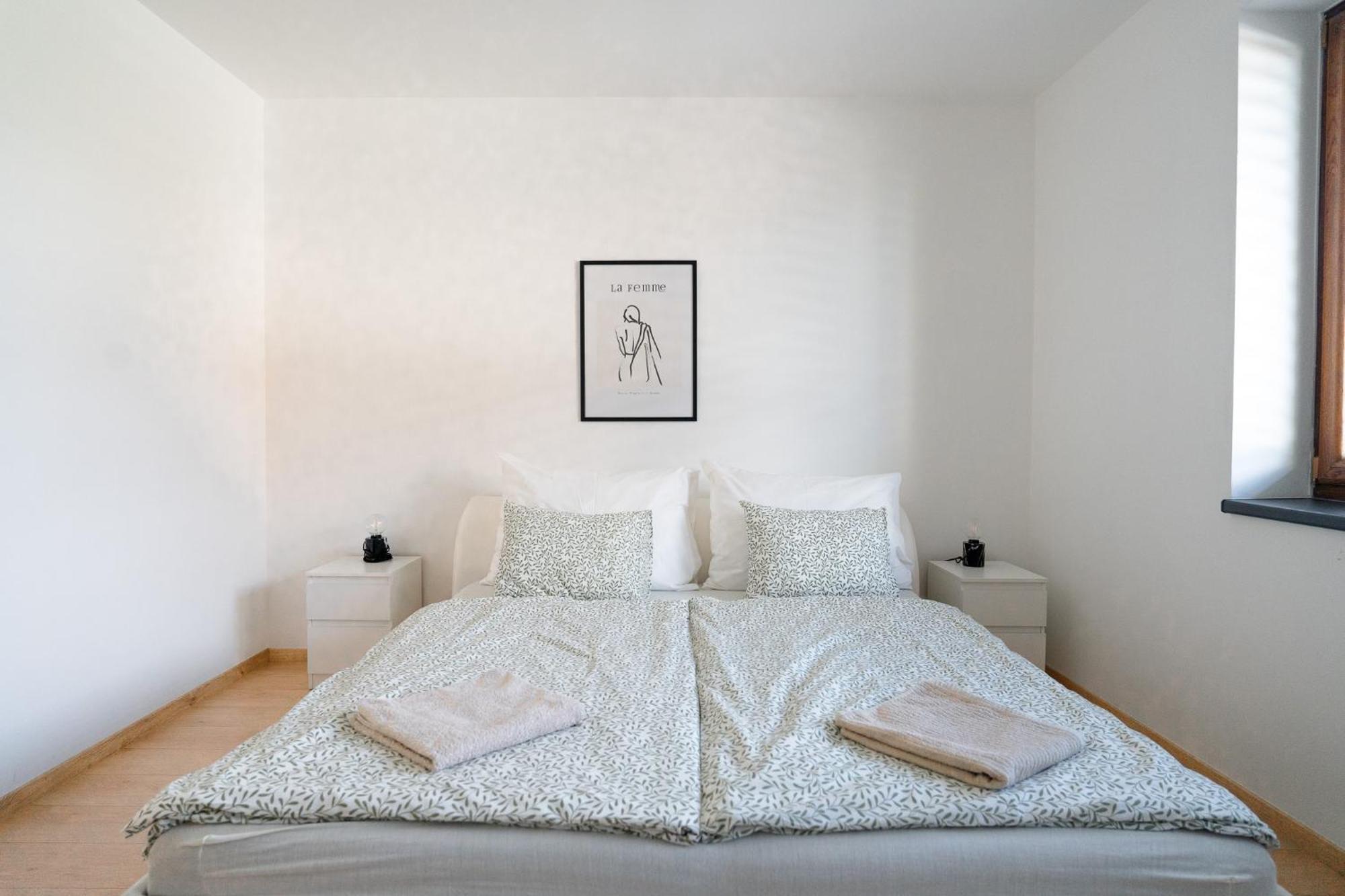The Dante Villa Apartments Prague Exterior photo