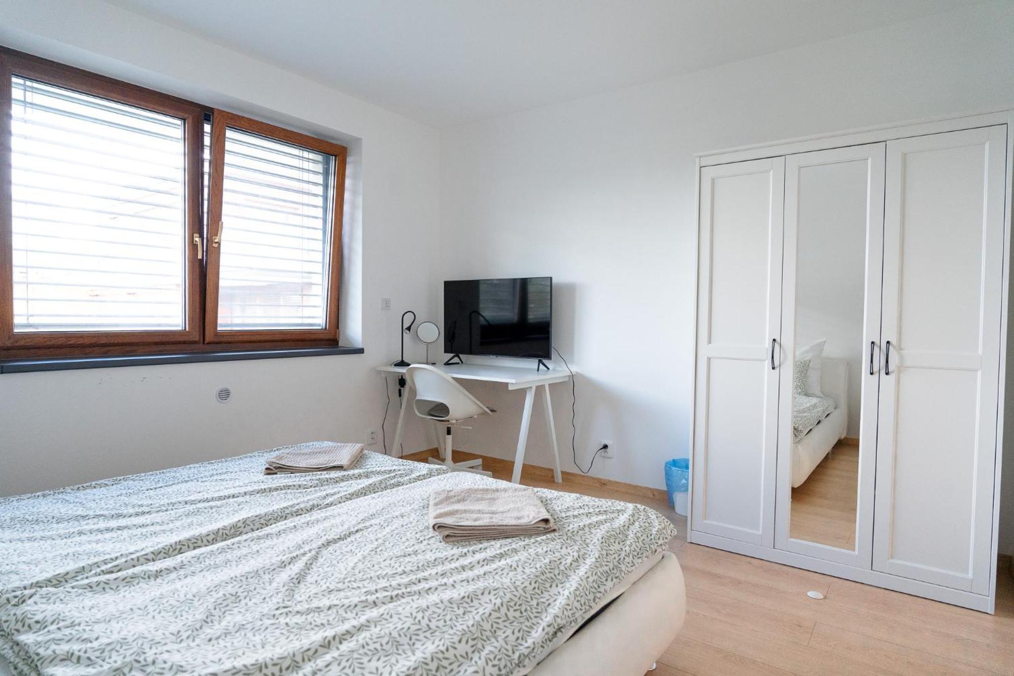 The Dante Villa Apartments Prague Exterior photo