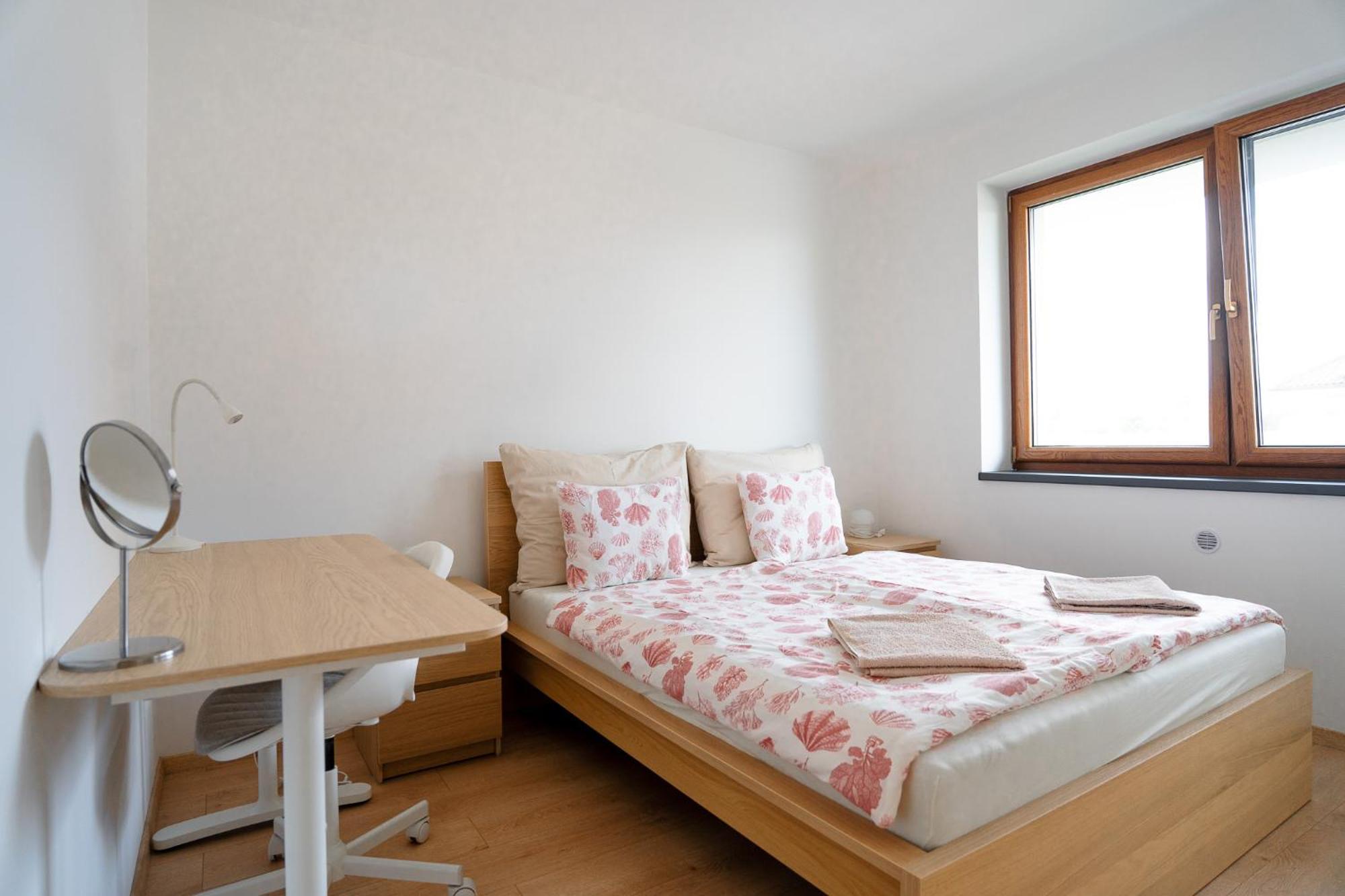 The Dante Villa Apartments Prague Exterior photo